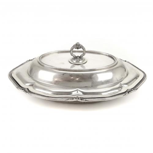 SPANISH SILVER VEGETABLE DISH, MID C20th.