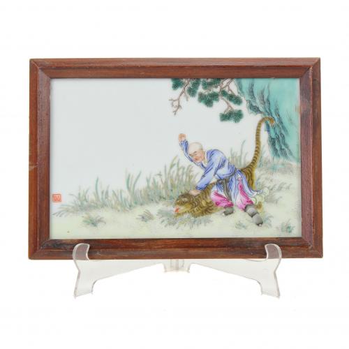 CHINESE PLAQUE "TIGER HUNT", CIRCA 1920.