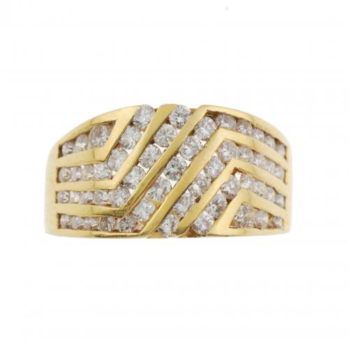 SORTIJA  ANCHA CON DIAMANTES.