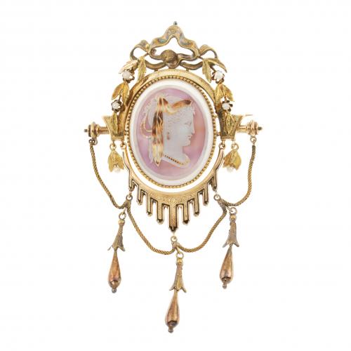 BROCHE CAMAFEO ISABELINO.