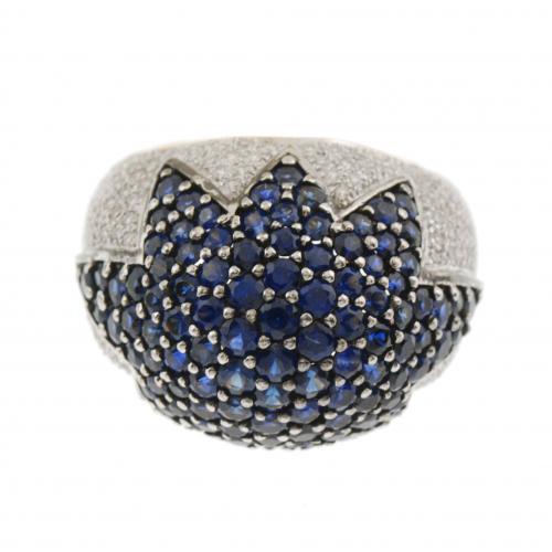 BOMBÉ DIAMOND AND SAPPHIRE RING. 