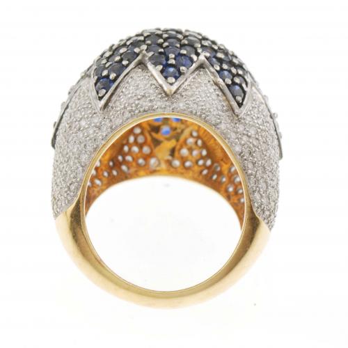 BOMBÉ DIAMOND AND SAPPHIRE RING. 