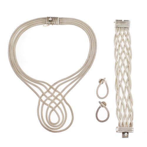 TANE. PARURE OF CHOKER, BRACELET AND EARRINGS.