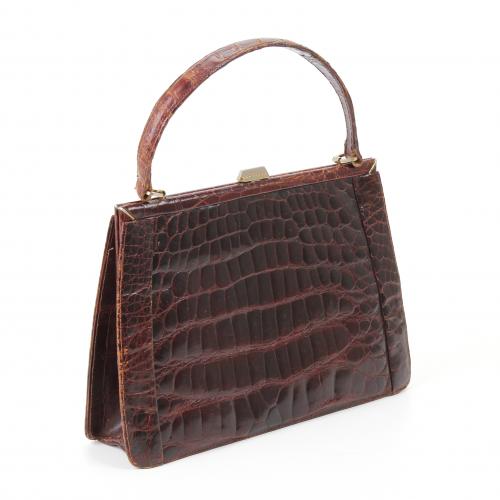 BOLSO DE MANO, MED. SIGLO XX.