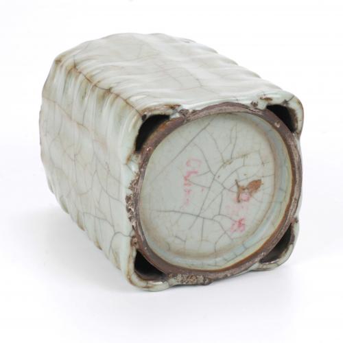 CHINESE PAINTBRUSH JAR, C19th.