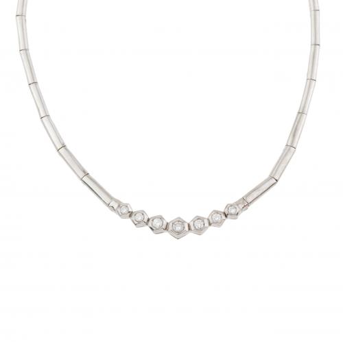 GARGANTILLA CON DIAMANTES.
