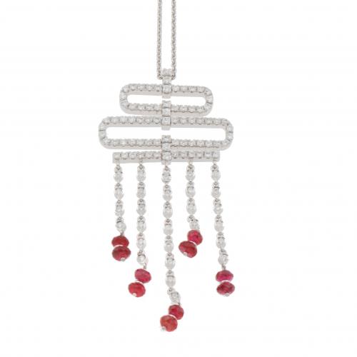 COLGANTE CON DIAMANTES Y RUBÍES.