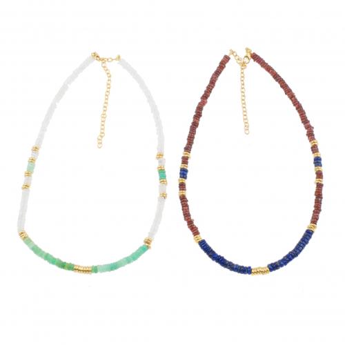 DOS COLLARES DE PEDRERÍA.