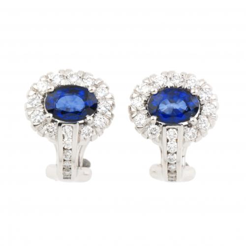 PENDIENTES CON DIAMANTES Y ZAFIROS.
