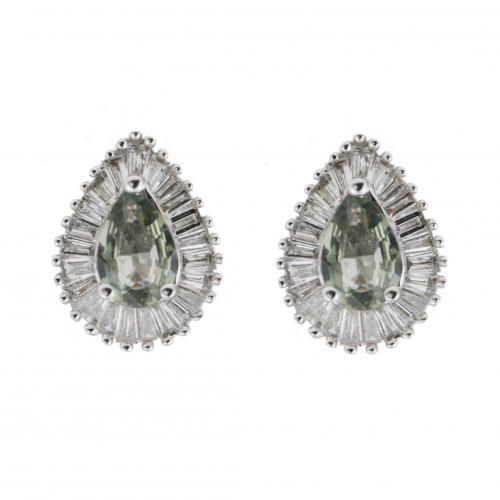 GREEN SAPPHIRE AND DIAMOND EARRINGS.