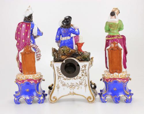 SPANISH TABLE LAMP WITH ACCOMPANYING ORNAMENTS, C 20th.
