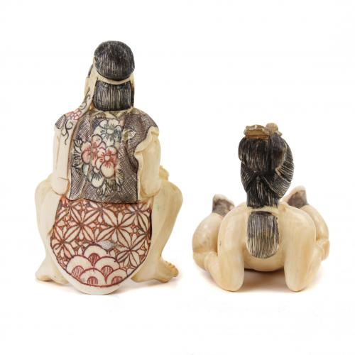 PEQUEÑA FIGURA ERÓTICA MÓVIL JAPONESA, SIGLO XX.