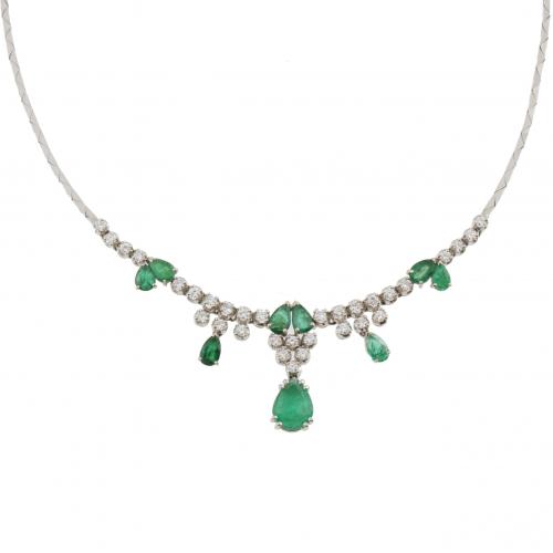 DIAMOND AND EMERALD NECKLACE.