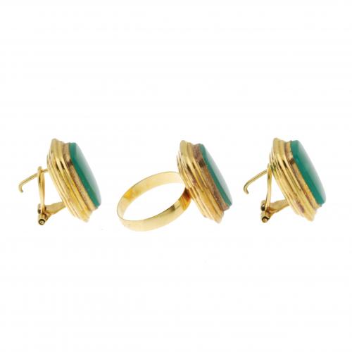 RING AND EARRINGS,  MID C20th. 