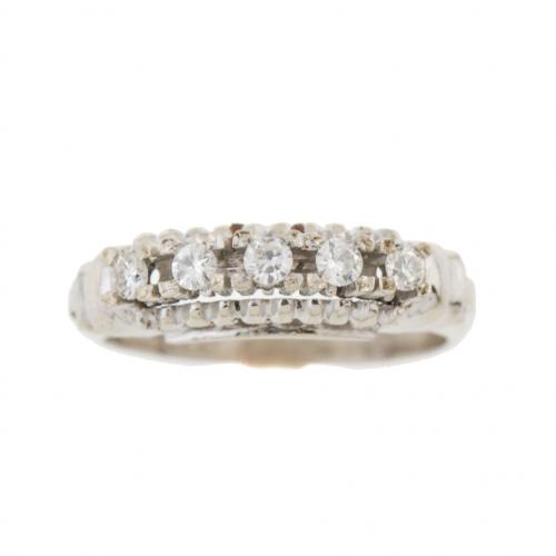 FIVE DIAMOND RING.