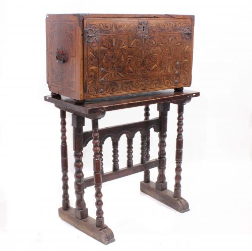 ARAGONESE WRITING DESK, END C16th-EARLY Cc17th.