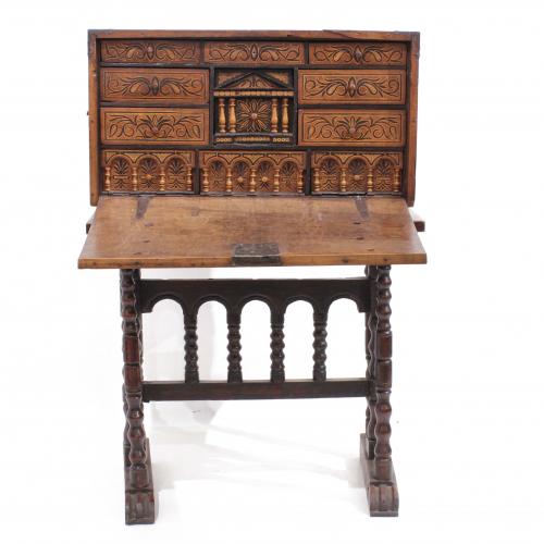 ARAGONESE WRITING DESK, END C16th-EARLY Cc17th.