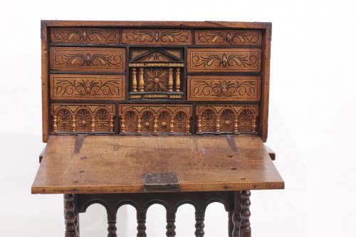 ARAGONESE WRITING DESK, END C16th-EARLY Cc17th.