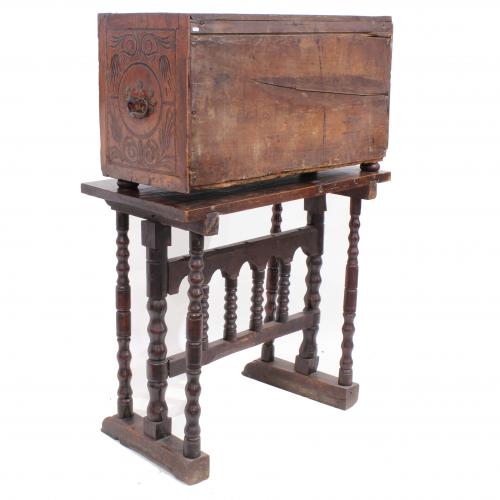 ARAGONESE WRITING DESK, END C16th-EARLY Cc17th.