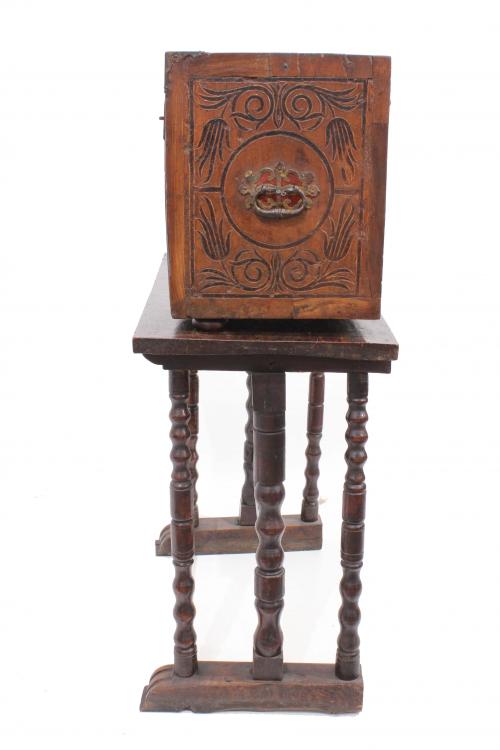 ARAGONESE WRITING DESK, END C16th-EARLY Cc17th.