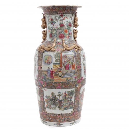LARGE CHINESE VASE, MID C20th.