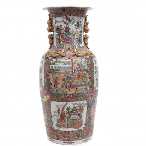 LARGE CHINESE VASE, MID C20th.