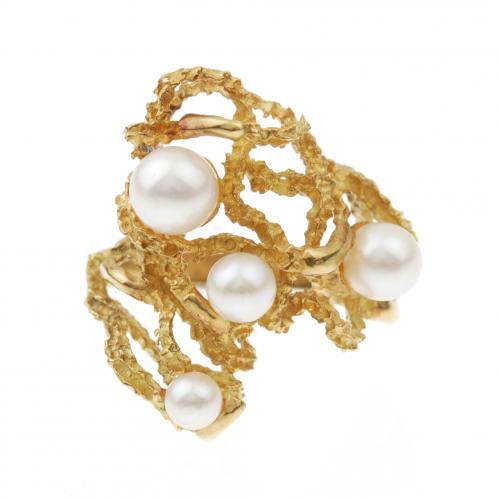 PEARL RING.