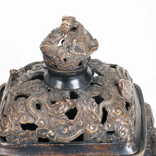 PAIR OF CHINESE CENSERS, C20th.