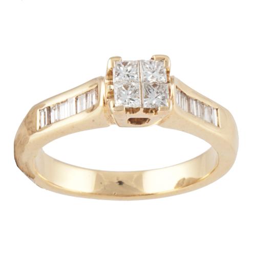 RING WITH PRINCESS AND BAGUETTE CUT DIAMONDS.