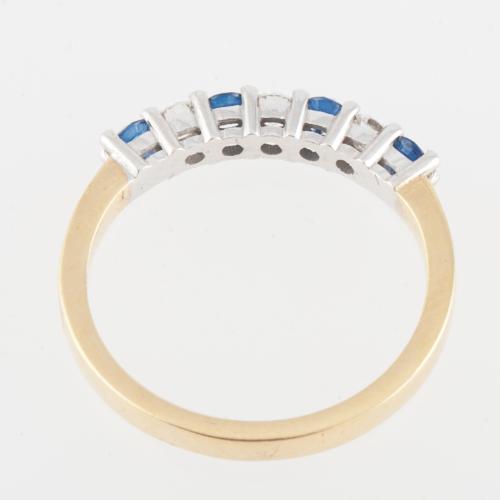 SAPPHIRE AND DIAMOND ETERNITY RING.