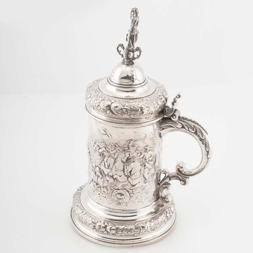 WEINRANCK & SCMIDT. EMBOSSED SILVER TANKARD. HANAU GERMANY,