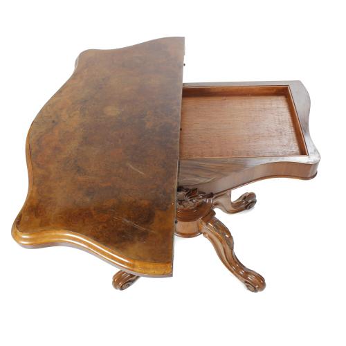 SMALL GAME TABLE, MID 20TH CENTURY.