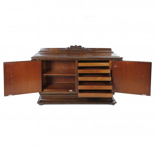 ART DÉCO BUFFET, CIRCA 1940-1950.
