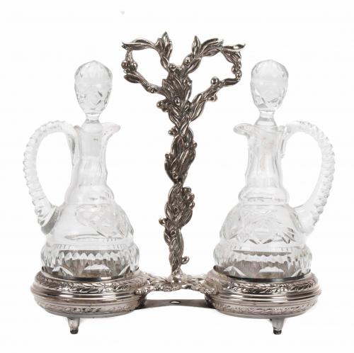 SPANISH SILVER CRUETS STAND, MID 20TH CENTURY.