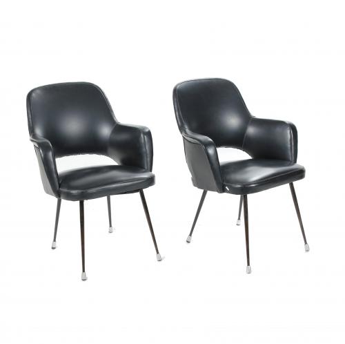 PAIR OF ARMCHAIRS, MID 20TH CENTURY.