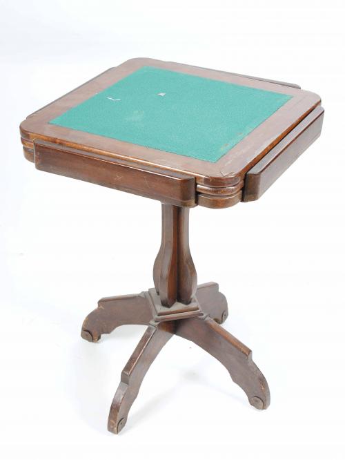 ATRIBUIDO A PERE COSP (BARCELONA, 1907-2007). MESA DE JUEGO