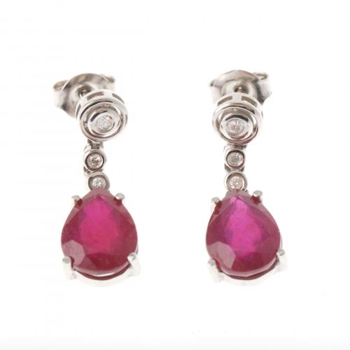RUBIES EARRINGS.
