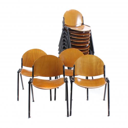 LAMM PARMA.  SET OF FOURTEEN ITALIAN "MODULAMM" CHAIRS, LATE 20TH CENTURY.
