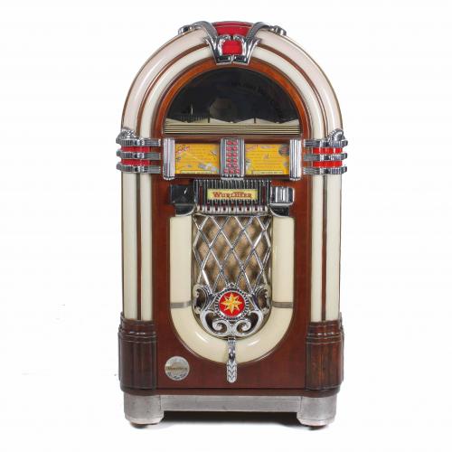 MÁQUINA TOCADISCOS ALEMANA MODELO WURLITZER 1015, CIRC