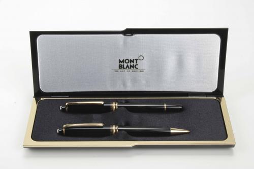 MONTBLANC. JUEGO DE DOS BOLÍGRAFOS MEISTERSTÜCK.