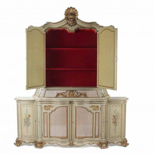 MUEBLE ARMARIO Y CUBRERADIADOR ESTILO VENECIANO, MED. SIGLO