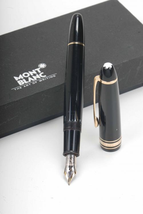 MONTBLANC. PLUMA ESTILOGRÁFICA. MEISTERSTÜCK. CLASSIQUE DOR