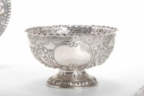 ENGLISH FRUIT BOWL AND SILVER TRAY, PROBABLY SOUTH AMERICAN