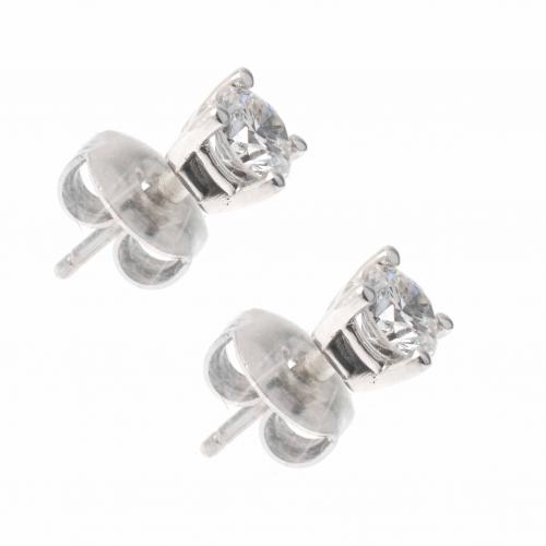 PAIR OF STUD EARRINGS.