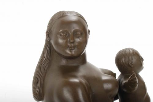 SIGUIENDO MODELOS DE FERNANDO BOTERO (1932). "MATERNIDAD"  