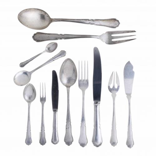 SPANISH SILVER CUTLERY, MID 20TH CENTURY.