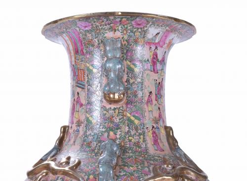 LARGE CHINESE VASE, FIRST HALF OF THE 20TH CENTURY.