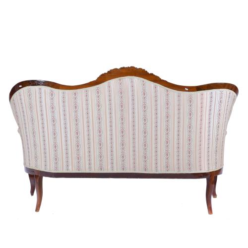 ELIZABETHAN COUCH, SECOND THIRD 19TH CENTURY.