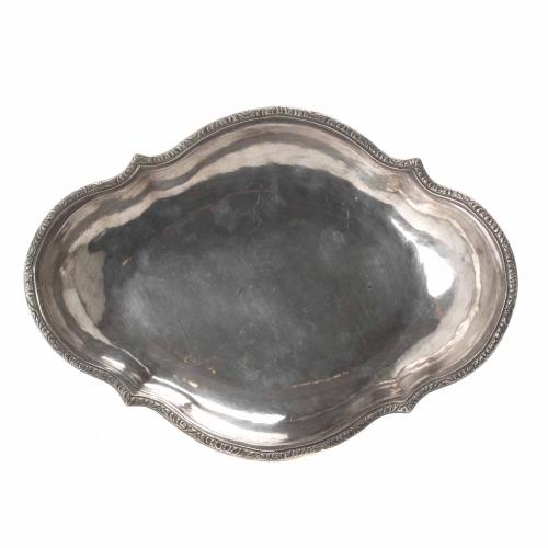 PERUVIAN SILVER TRAY, MID 20TH CENTURY.