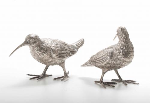 PAREJA DE PÁJAROS ESPAÑOLES EN PLATA, MED. SIGLO XX.